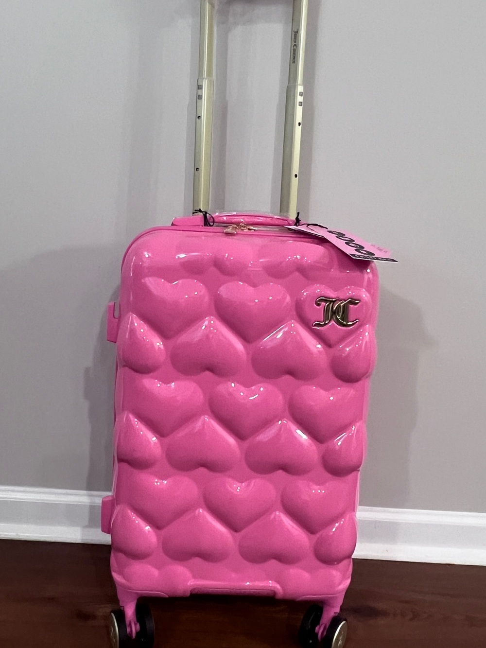 NWT JUICY COUTURE Pink lemonade HEARTS 21" XL SPINNER Carry-On SUITCASE Luggage